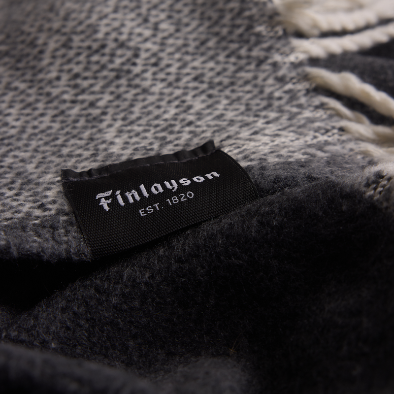 Finlayson Sulo Blanket stitching