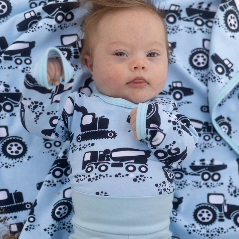 PaaPii Onesie - Machines, light blue lifestyle