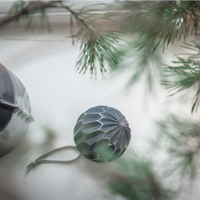 Pentik Kartio Glass Ball Ornament - dark gray lifestyle