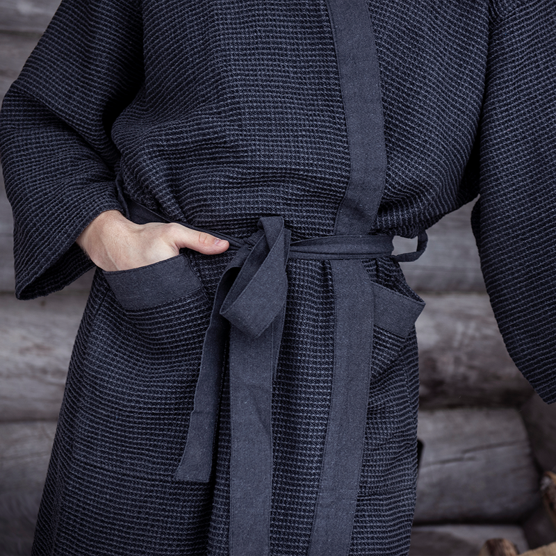 Rento Kenno Bathrobe, dark gray up close